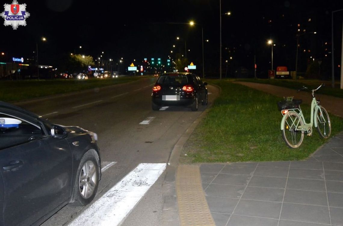Wypadek z udziałem rowerzystki i kierującej volkswagenem miał miejsce w środę 10 kwietnia po godz. 16, na ulicy Wyszyńskiego w Zamościu.