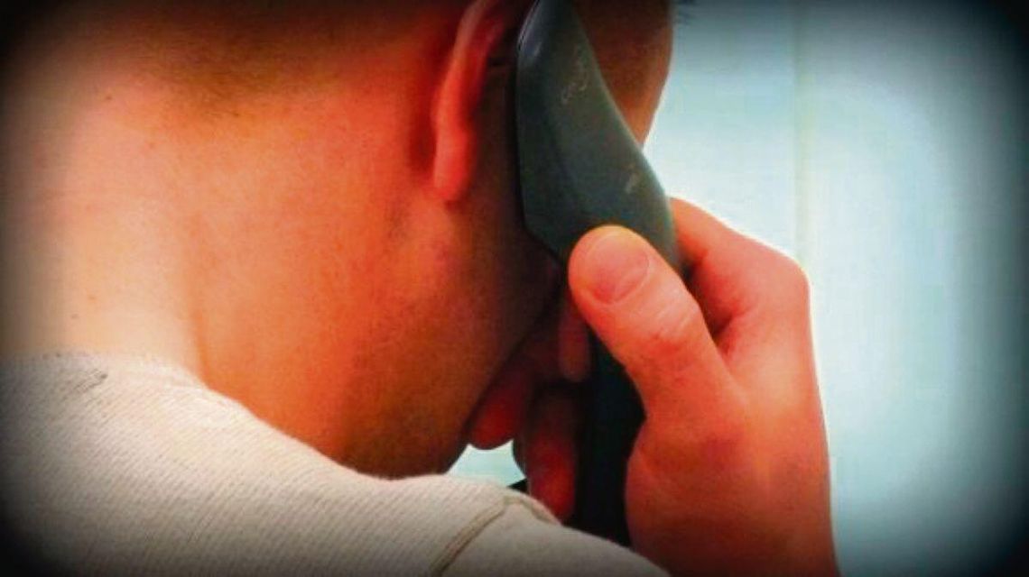 Zamość: Prokuratura ostrzega mieszkańców przed oszustami Sprawcy kontaktują się telefonicznie z pokrzywdzonymi, podając się za prokuratorów prowadzących rzekome postępowania karne. Fot. Policja