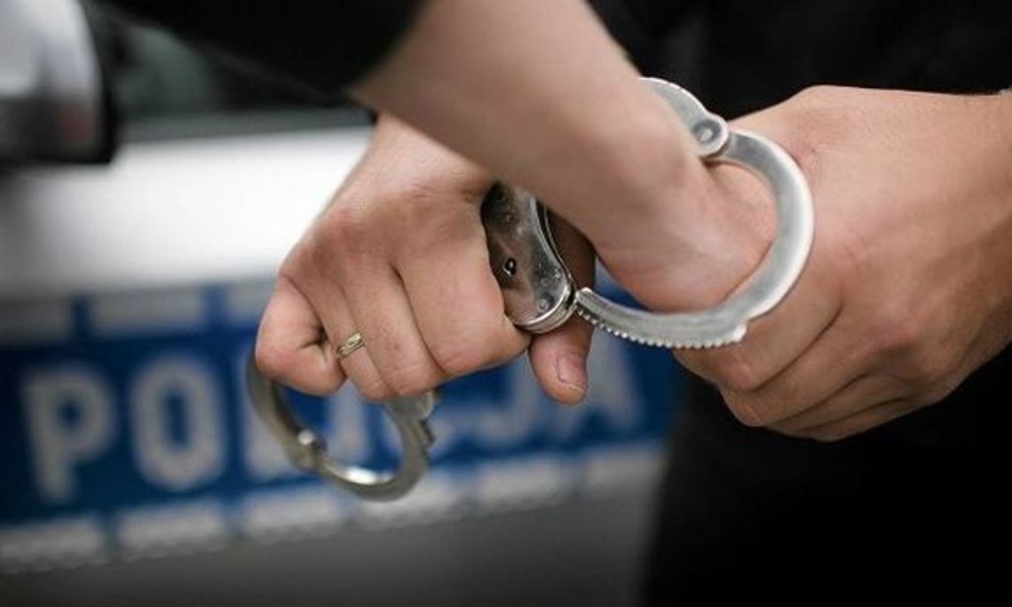 Zamość: Przemoc. Za zamkniętymi drzwiami mieszkań rozgrywają się dramaty Najnowszy raport o stanie bezpieczeństwa i porządku publicznego w Zamościu za pierwsze półrocze br. przynosi zatrważające wnioski.