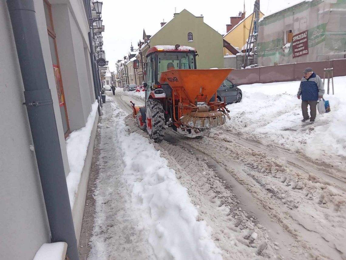 Za zimowe utrzymanie dróg w Zamościu odpowiada Zakład Usług Komunalnych.