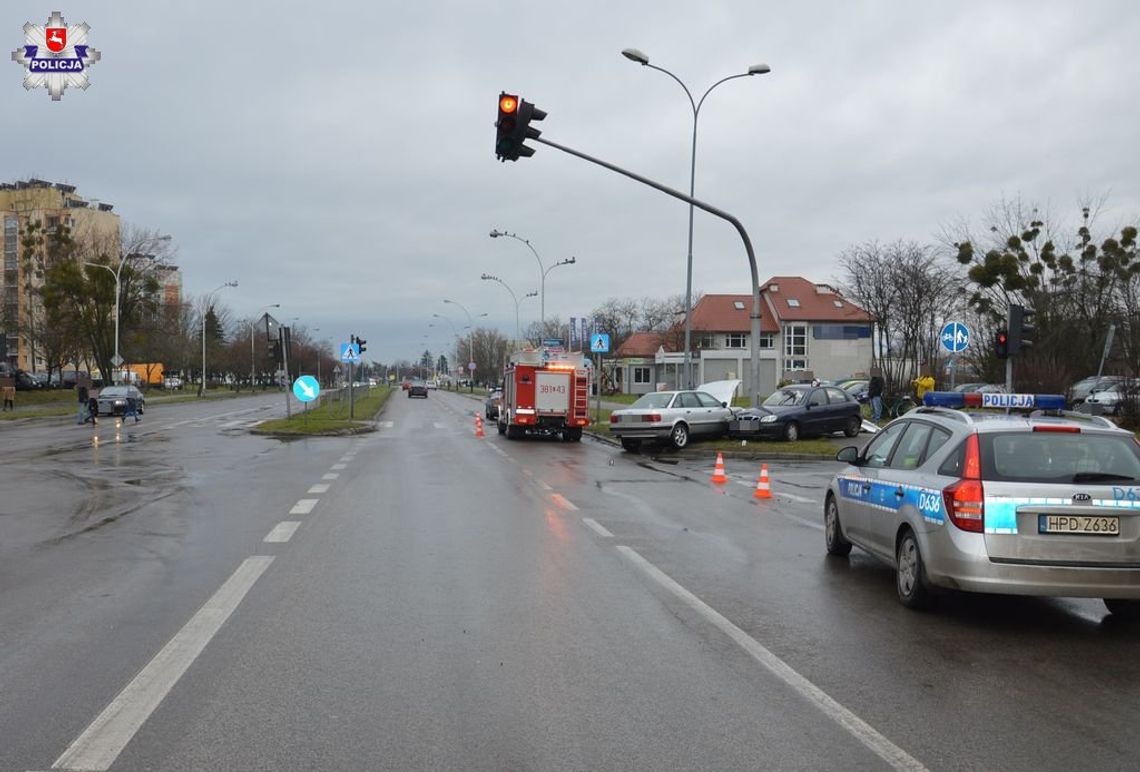 Zamość: Stłuczka na skrzyżowaniu Wyszyńskiego i Gminnej. Daewoo zderzyło się z audi (ZDJĘCIA)