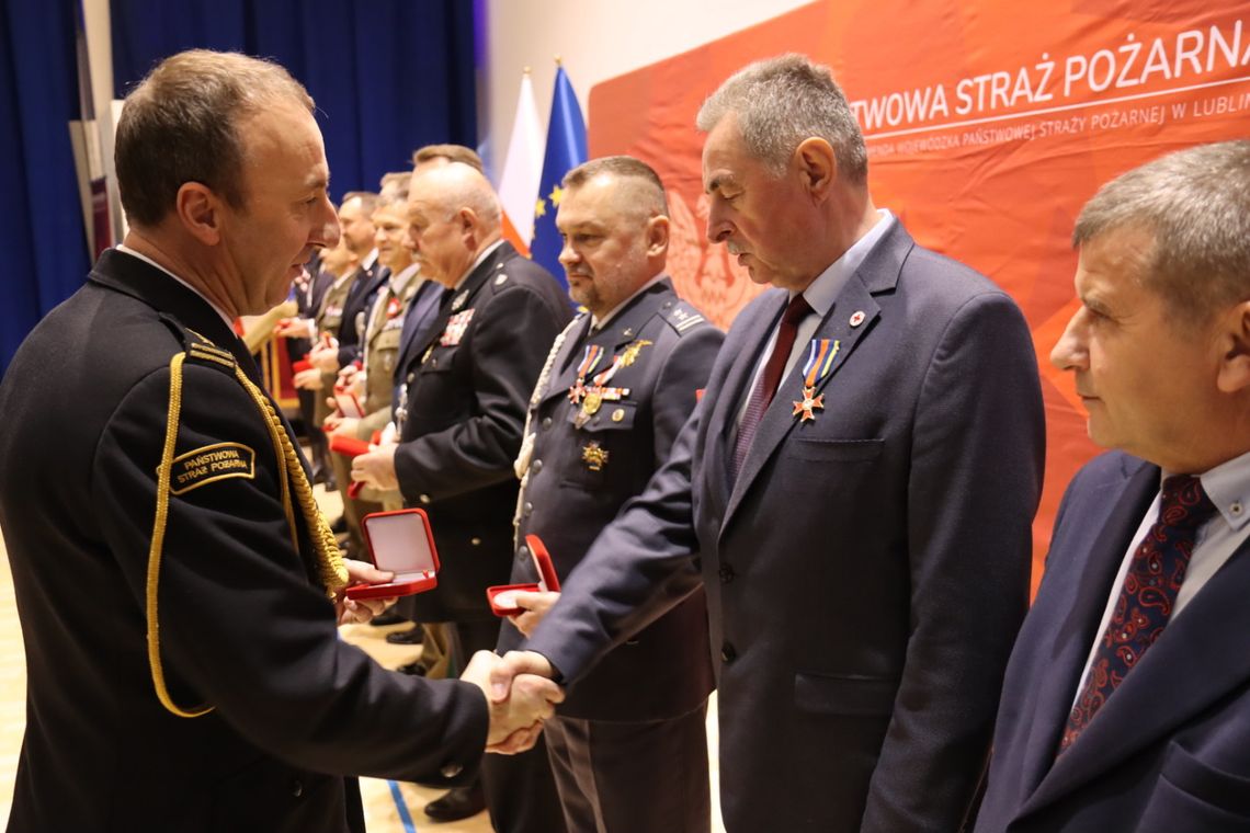 Uroczystość  30-lecia Krajowego Systemu Ratowniczo-Gaśniczego, połączona z wręczeniem odznaczeń, wyróżnień i awansów.