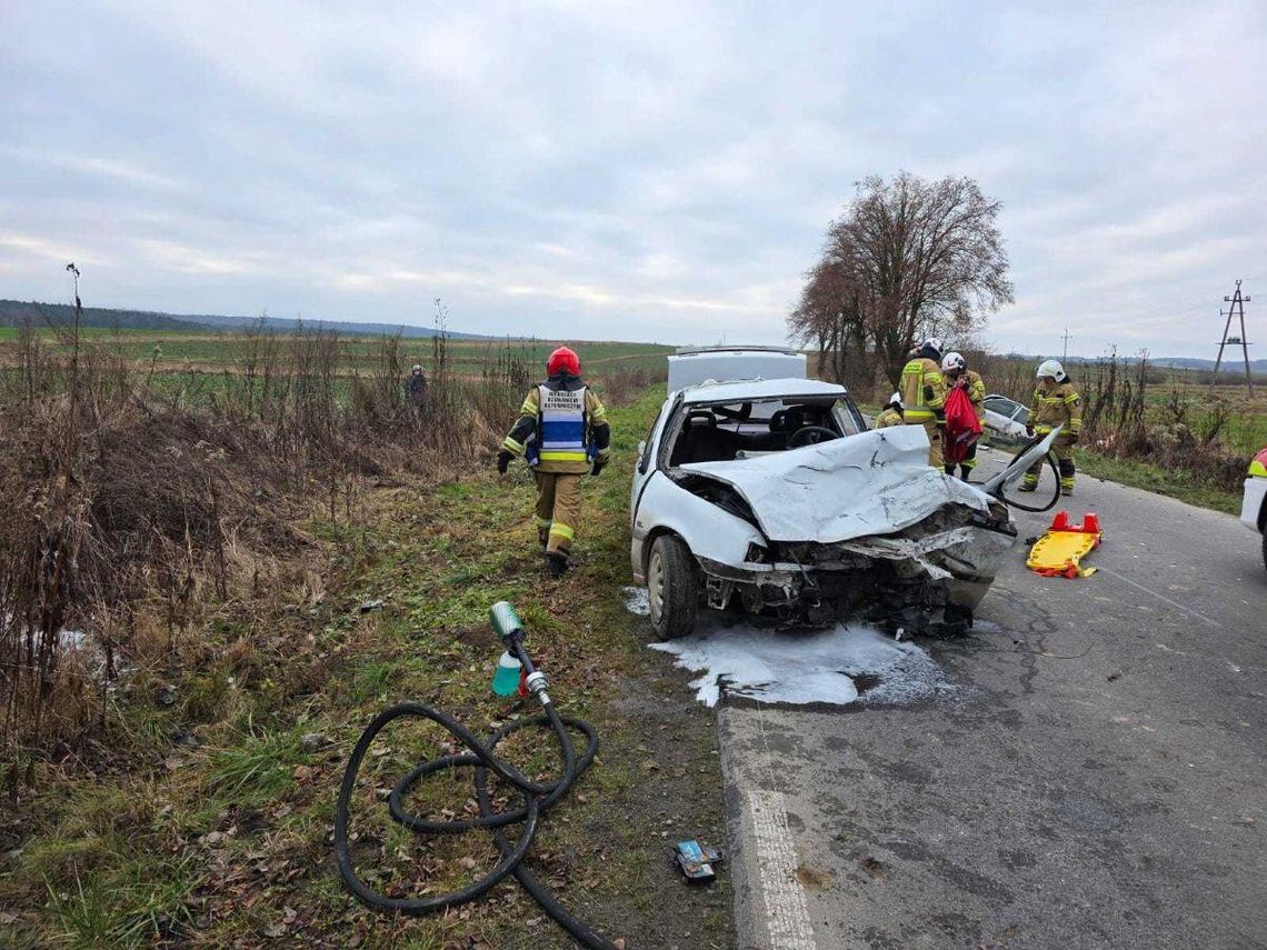 Podczas miejscowych zagrożeń śmierć poniosło 37 osób, a poszkodowanych zostało 290 osób, w tym 24 dzieci. Fot. Straż Pożarna