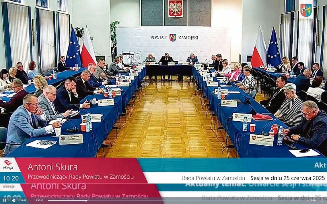 Zarząd Powiatu Zamojskiego z absolutorium. Nikt nie był przeciw Absolutoryjna sesja Rady Powiatu w Zamościu odbyła się 25 czerwca.