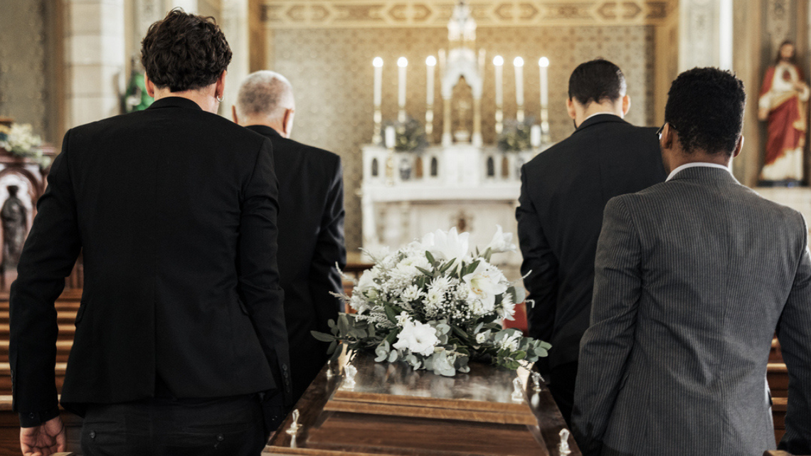 Szczegółowe przepisy dotyczące wypłaty świadczenia pogrzebowego znajdują się na stronach ZUS.