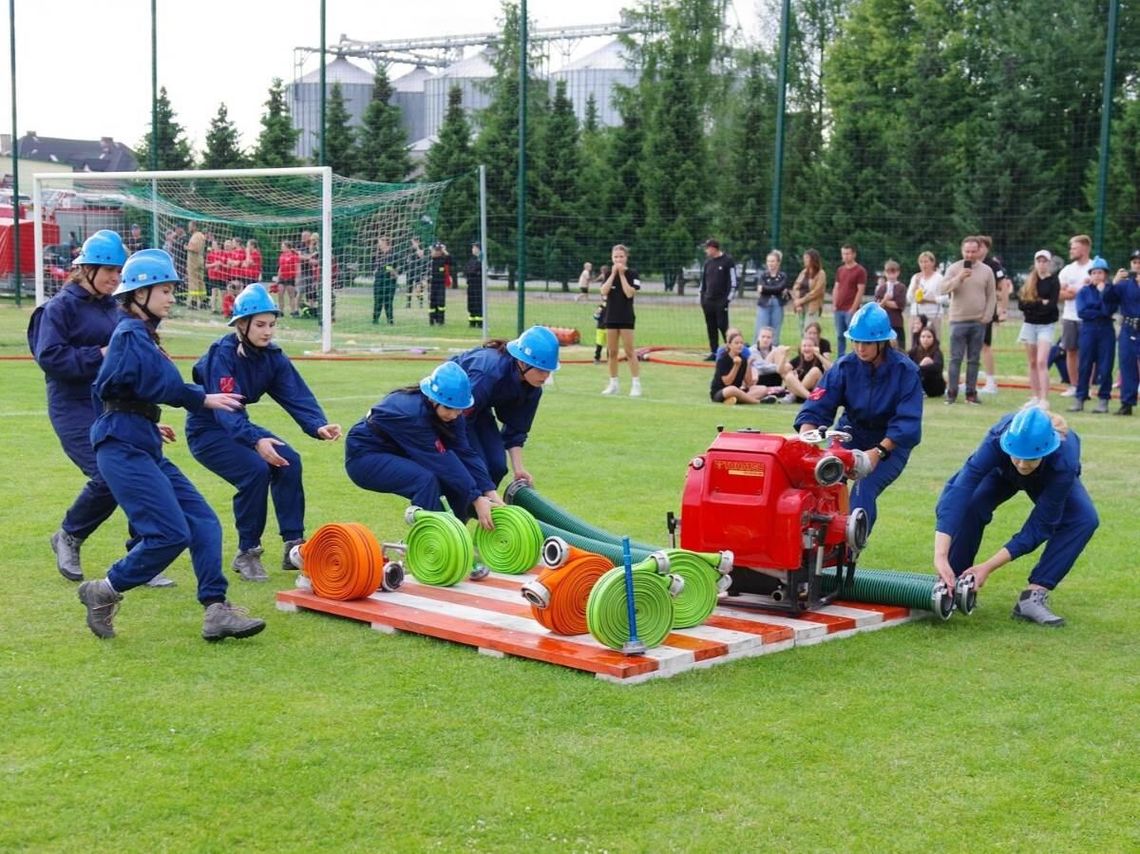 Zawody strażackie w Mirczu. Puchary dla zwycięzców, medale dla zasłużonych