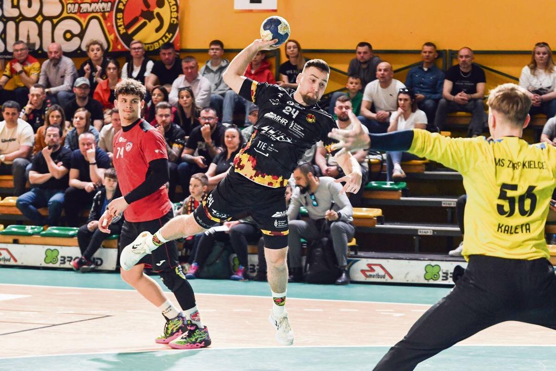 Padwa Zamość pewnie pokonała kielecką młodzież.