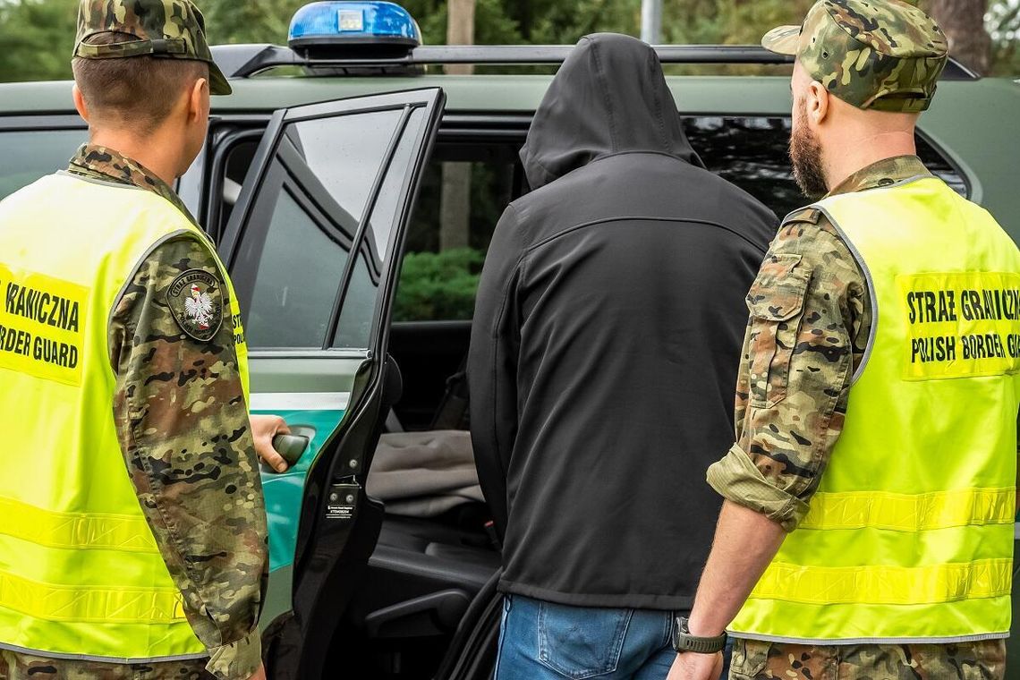 Zmasowana akcja służb - natychmiastowa deportacja z Hrubieszowa Zmasowana akcja służb - natychmiastowa deportacja z Hrubieszowa