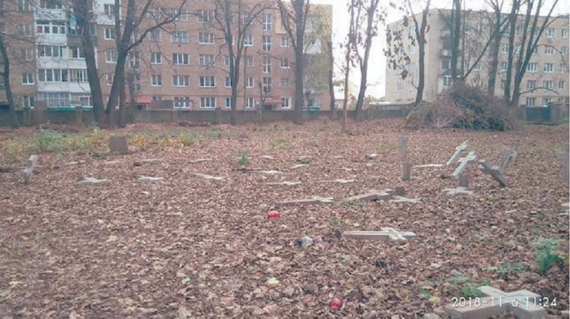 Zniszczyli polski cmentarz na Ukrainie