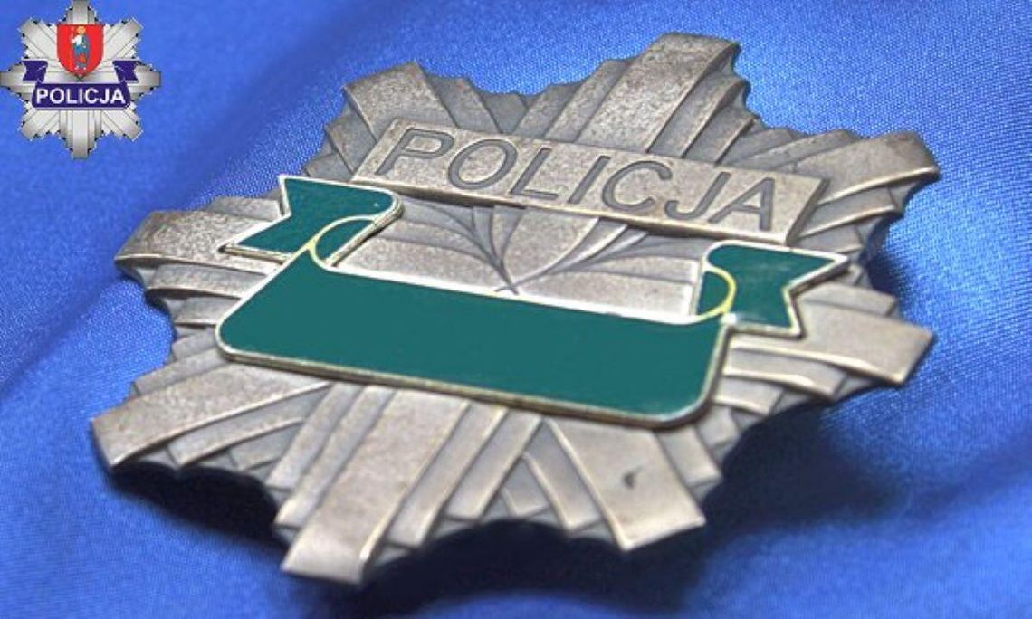 Czujność i szybka reakcja policjanta z Tomaszowa Lubelskiego doprowadziły do zatrzymania 45-letniego mężczyzny, który dopuścił się kradzieży.