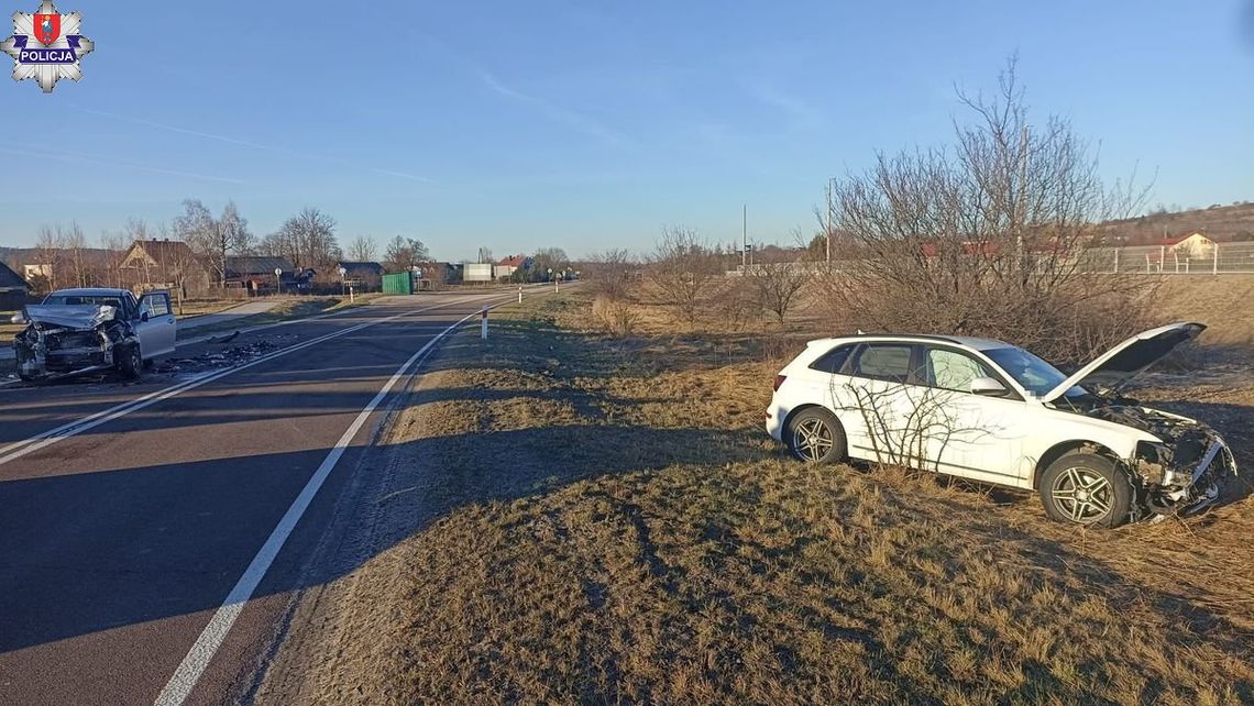 Wczoraj w Żurawnicy 47-letnia kierująca samochodem marki Suzuki na zakręcie straciła panowanie nad pojazdem i czołowo zderzyła się z pojazdem.