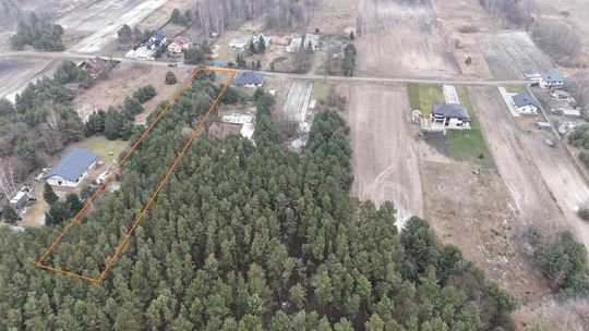 Atrakcyjna działka na skraju miasta Atrakcyjna działka na skraju miasta