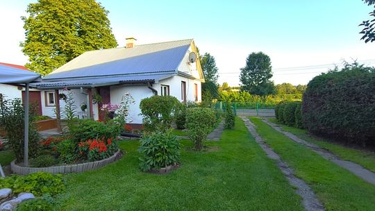 Dom z ogrodem – Szystowice, gm. Grabowiec Dom z ogrodem – Szystowice, gm. Grabowiec