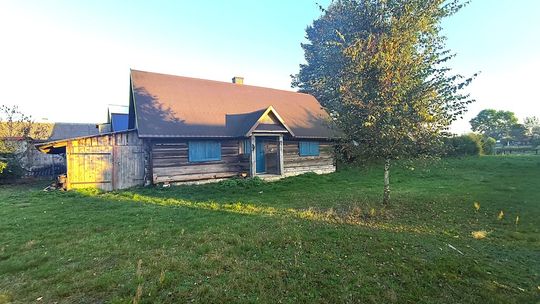 Duża działka z domkiem -Kunki gm. Susiec