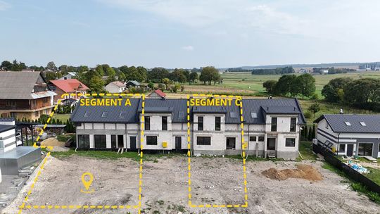 Lipsko k. Zamościa - Domy w zabudowie szeregowej Lipsko k. Zamościa - Domy w zabudowie szeregowej