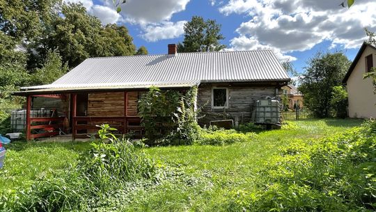 Urokliwe siedlisko w pięknej okolicy Urokliwe siedlisko w pięknej okolicy