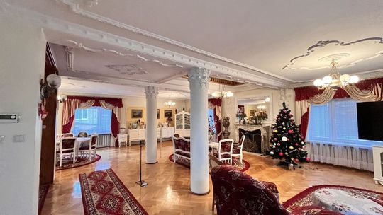 Wyjątkowy dom w centrum z przestrzenią usługową!