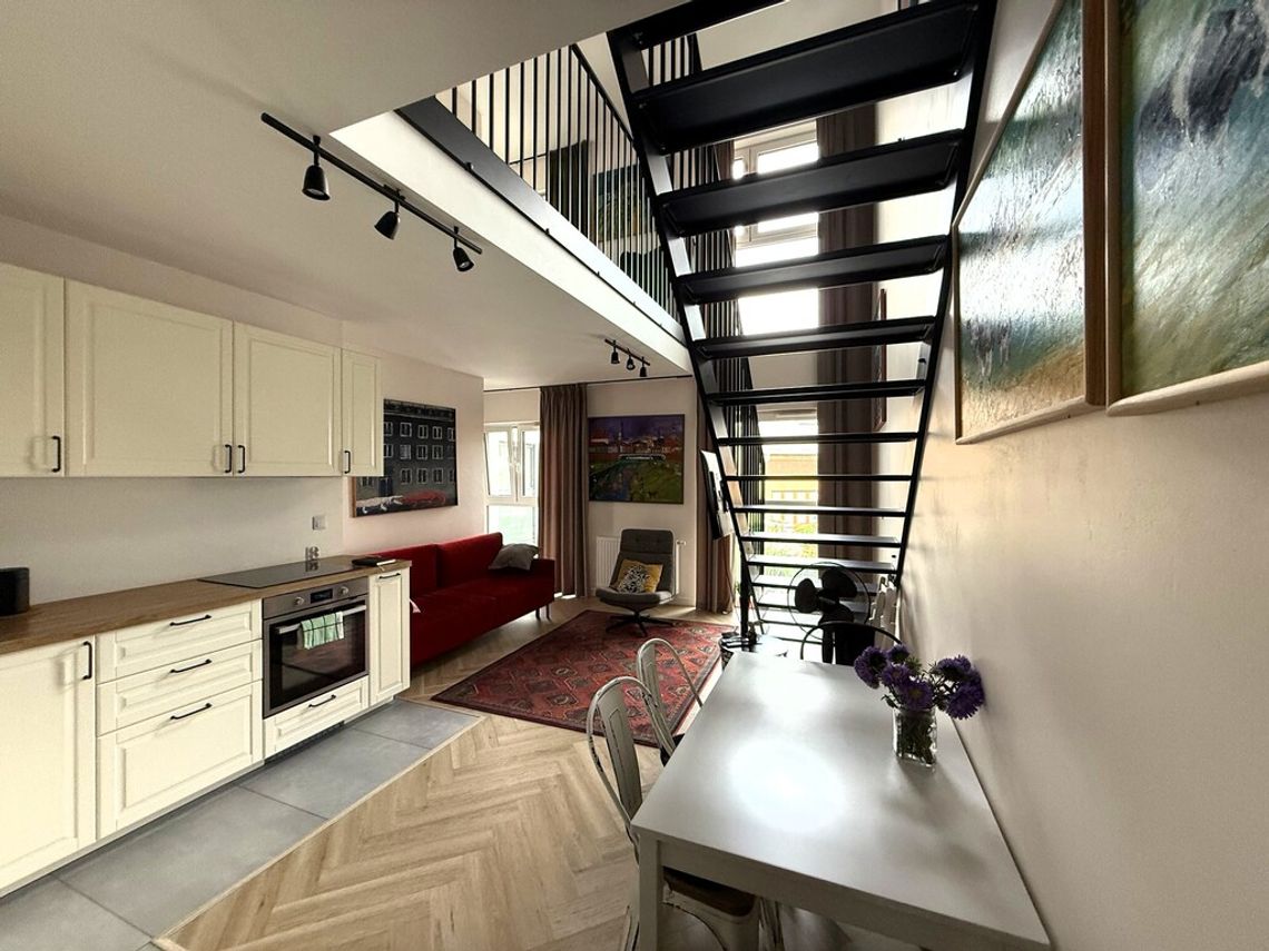 Apartament poziomowy w pełni umeblowany - Zamość