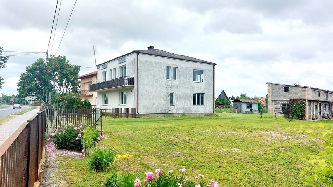 Przestronny dom z ogrodem i garażem!