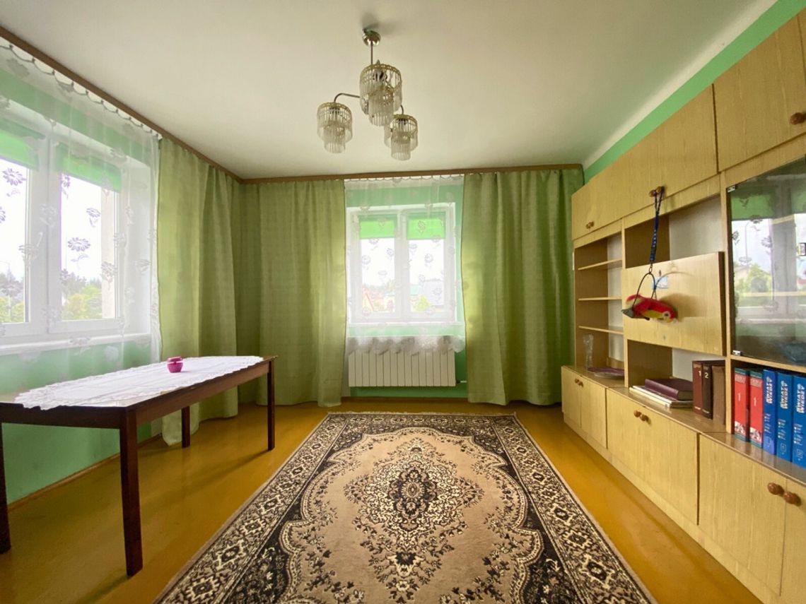 Przestronny dom z ogrodem w spokojnej okolicy! Przestronny dom z ogrodem w spokojnej okolicy!