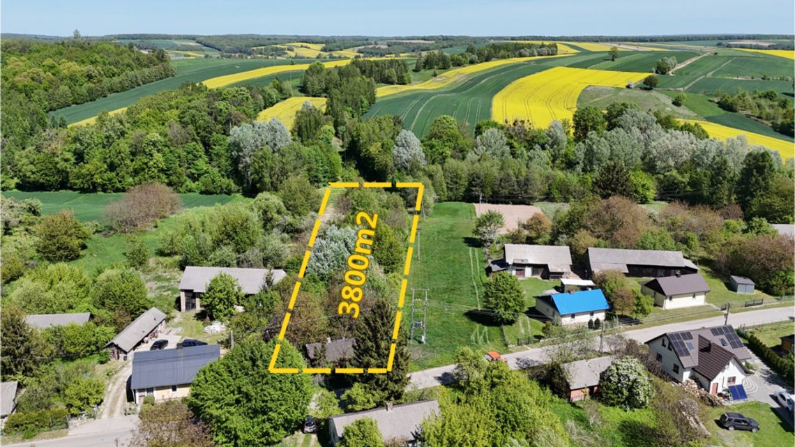 Sprzedam urokliwe siedlisko z działkami! Sprzedam urokliwe siedlisko z działkami!