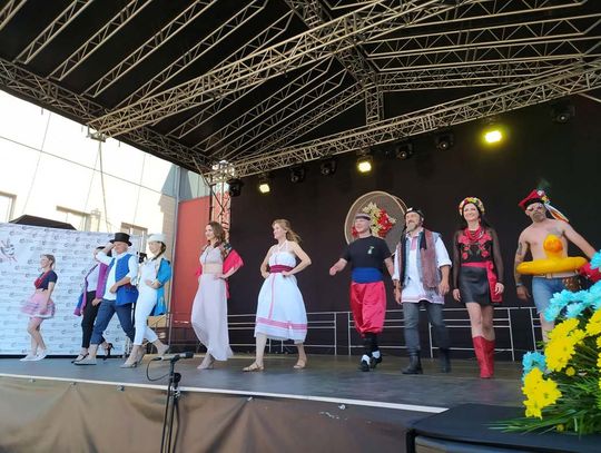 Biłgoraj: Pokaz mody folkowej
