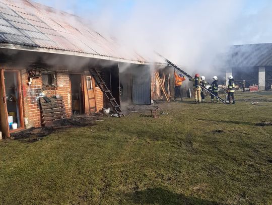 Chmielek: Pożar budynku i samochodu