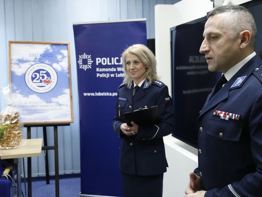 Przedświąteczne spotkanie z wdowami i sierotami po poległych policjantach