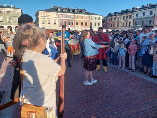 Zamość: Pokaz musztry na Rynku Wielkim [ZDJĘCIA]