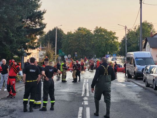 Strażacy z woj. lubelskiego walczą z powodzią na południu Polski [ZDJĘCIA]