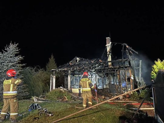 Tragiczny pożar w Mirczu. Nie żyje 68-letnia kobieta. Zobacz zdjęcia