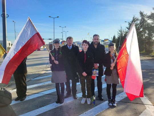 Hrebenne: Przekaznie Betlejemskiego Światełka Pokoju na Ukrainę [ZDJĘCIA]