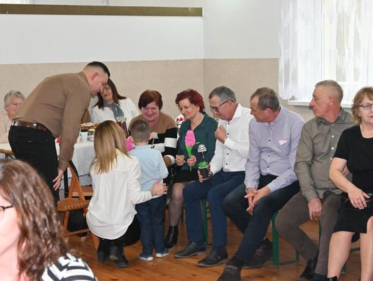 Dzień Babci i Dziadka w Rogóźnie - galeria zdjęć
