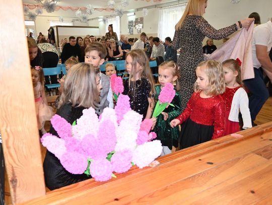 Dzień Babci i Dziadka w Rogóźnie - galeria zdjęć