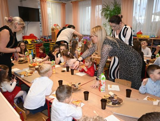 Dzień Babci i Dziadka w Rogóźnie - galeria zdjęć