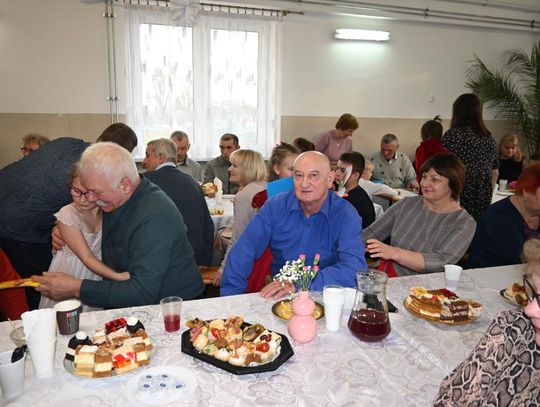Dzień Babci i Dziadka w Rogóźnie - galeria zdjęć
