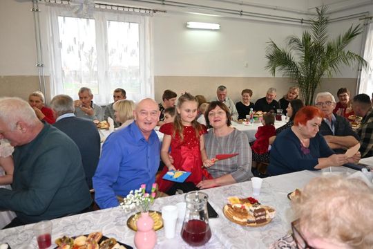 Dzień Babci i Dziadka w Rogóźnie - galeria zdjęć