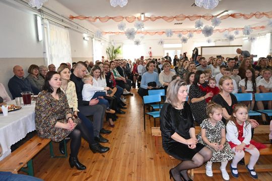 Dzień Babci i Dziadka w Rogóźnie - galeria zdjęć