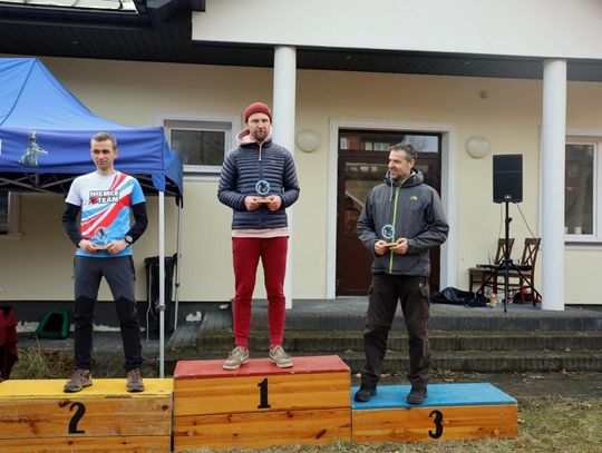 Zimowy Bieg Chrząszcza w Kawęczynku - galeria zdjęć