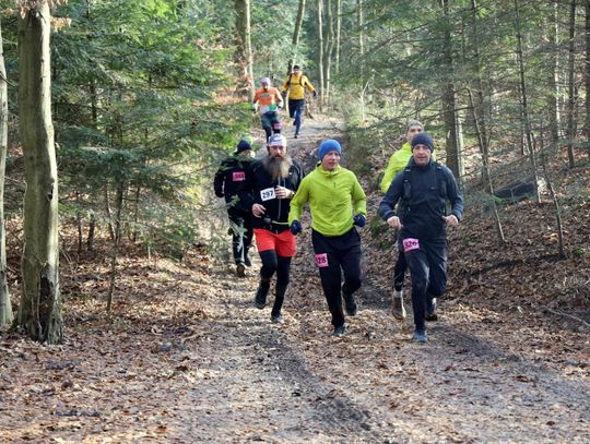 Zimowy Bieg Chrząszcza w Kawęczynku - galeria zdjęć