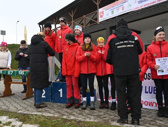 Otwarte Mistrzostwa w biegach narciarskich na Białej Górze - galeria zdjęć