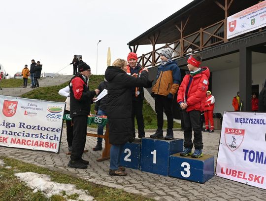 Otwarte Mistrzostwa w biegach narciarskich na Białej Górze - galeria zdjęć