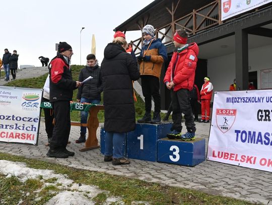 Otwarte Mistrzostwa w biegach narciarskich na Białej Górze - galeria zdjęć