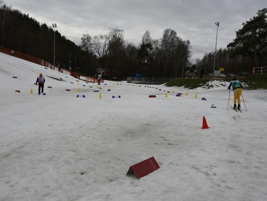 Otwarte Mistrzostwa w biegach narciarskich na Białej Górze - galeria zdjęć