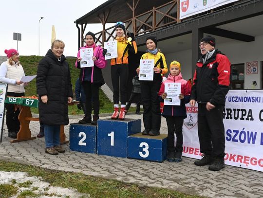 Otwarte Mistrzostwa w biegach narciarskich na Białej Górze - galeria zdjęć