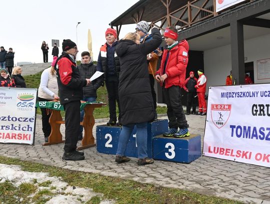 Otwarte Mistrzostwa w biegach narciarskich na Białej Górze - galeria zdjęć