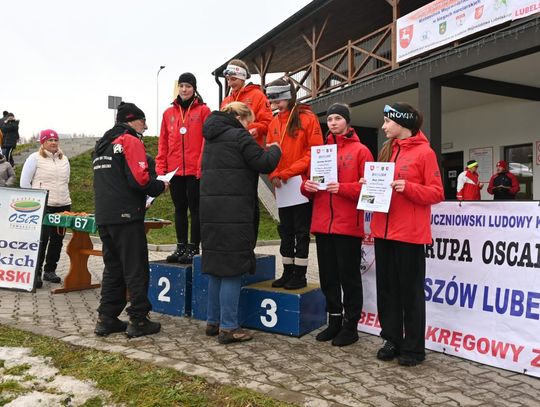 Otwarte Mistrzostwa w biegach narciarskich na Białej Górze - galeria zdjęć