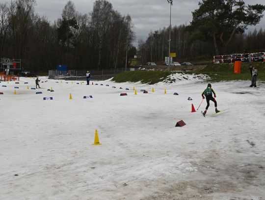 Otwarte Mistrzostwa w biegach narciarskich na Białej Górze - galeria zdjęć