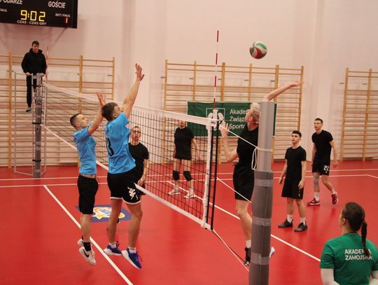Turniej Piłki Siatkowej o Puchar Akademii Zamojskiej - galeria zdjęć