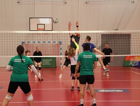 Turniej Piłki Siatkowej o Puchar Akademii Zamojskiej - galeria zdjęć